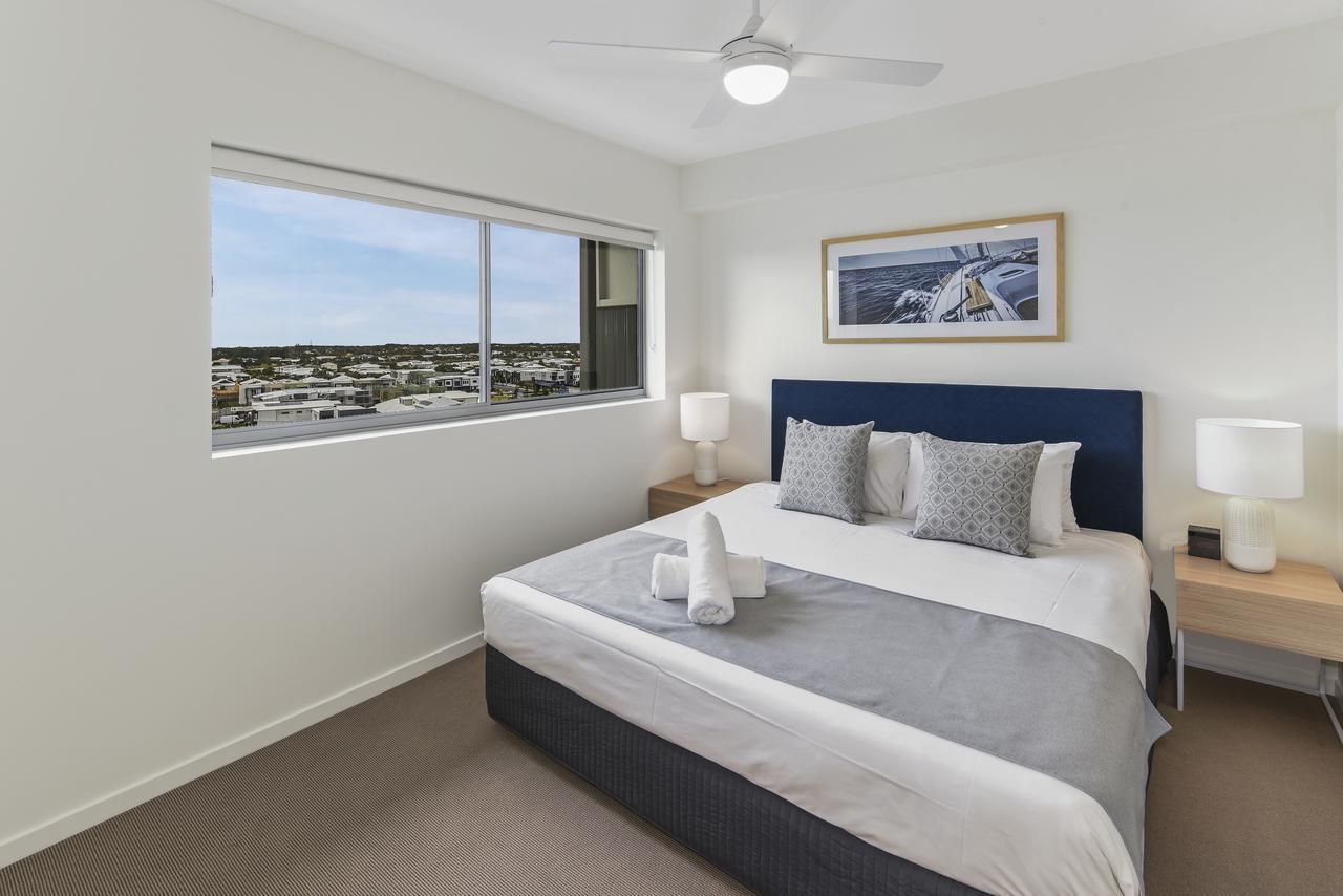 Aquarius Kawana Aparthotel Kawana Waters Exterior photo